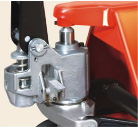 Transpalet 3 Ton Döküm Pompa Naylon Teker