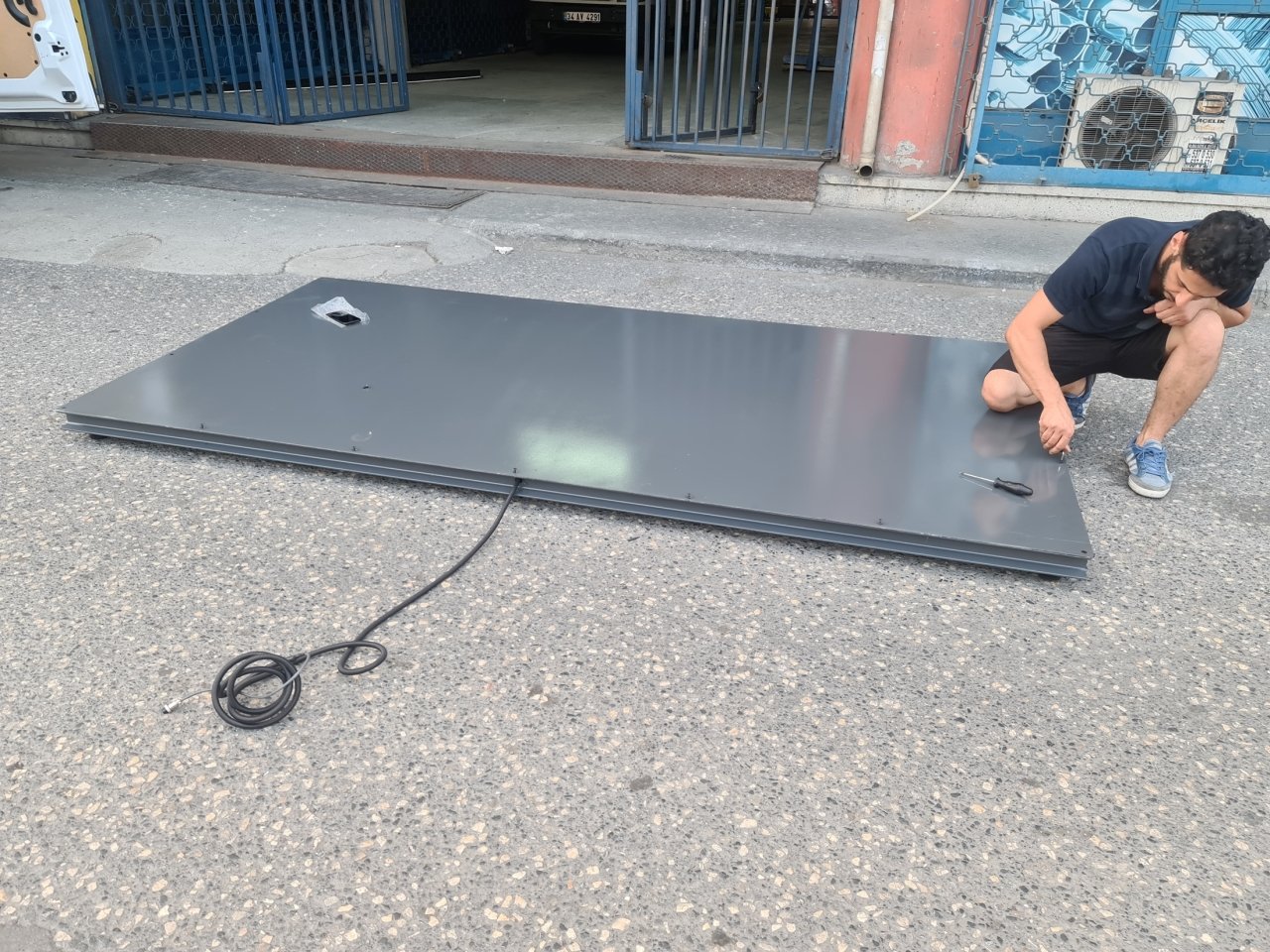 Düz Platform Kantar 150x300 Cm 3 Ton Şarjlı 4 Hücreli