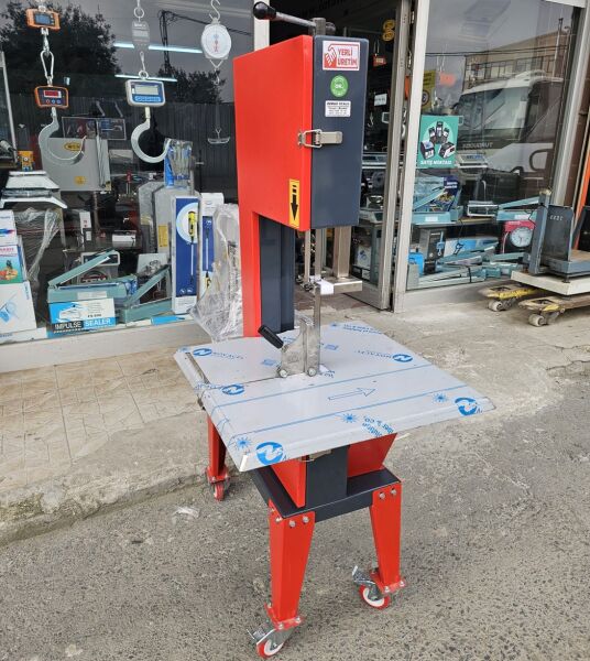 Et Kemik Kesme Testeresi 2 Hp 380 Volt