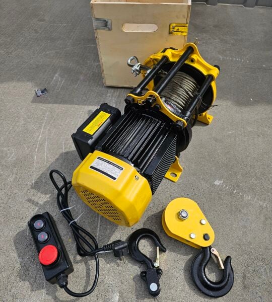 Max Extra 750-1500 Kg Endüstriyel Elektrikli Vinç Monofaze